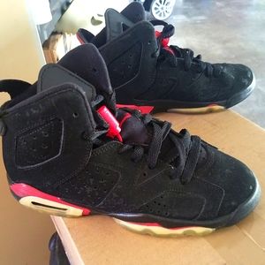 Sz AJ 6 Retro Varsity Red